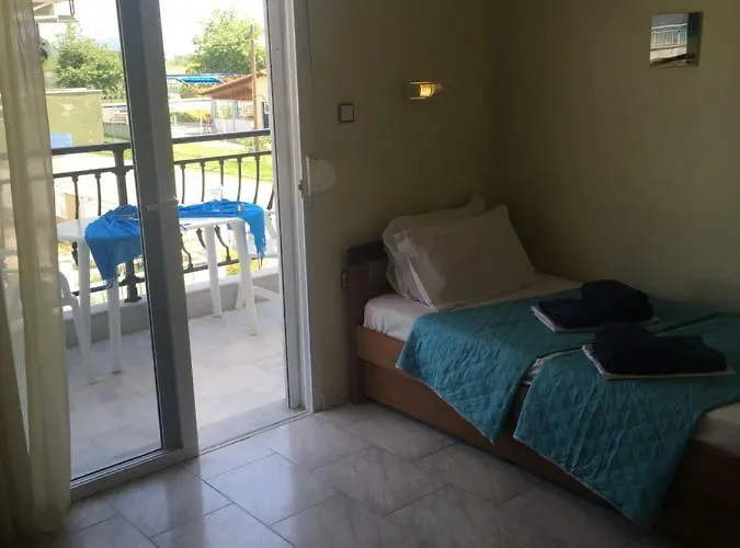 Dionisos Blue 3*