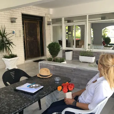 Dionisos Blue 3* باراليا ديونيسيو