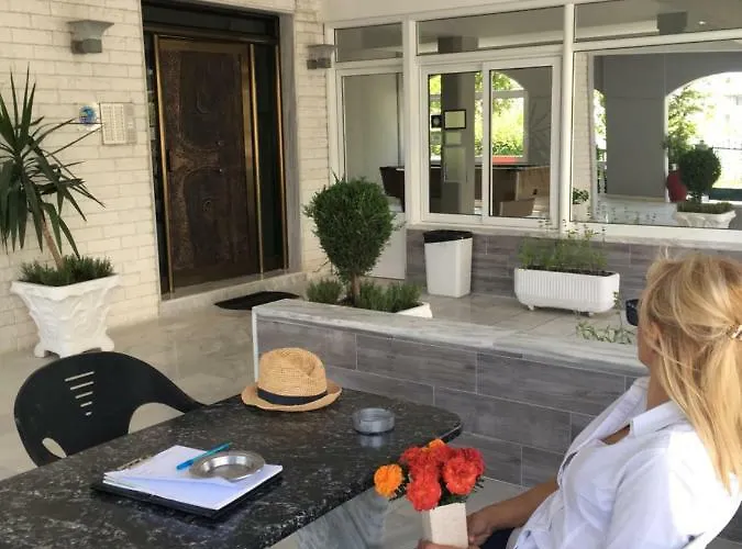 Dionisos Blue 3* Paralia Dionisiou